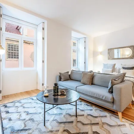 Guestready - Baixa Collection Building *